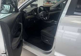 Подержанный автомобиль Jetour X70 2024 года (9 фото)