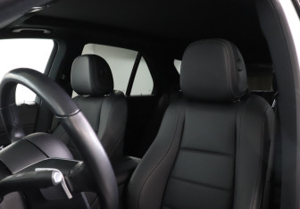 Подержанный автомобиль Mercedes-Benz GLE 2024 года (17 фото)