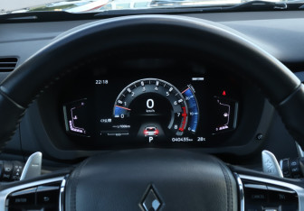 Подержанный автомобиль Mitsubishi Montero Sport 2023 года (11 фото)