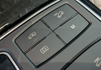 Подержанный автомобиль Mercedes-Benz GLE 2017 года (26 фото)