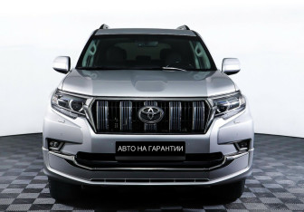 Подержанный автомобиль Toyota Land Cruiser Prado 2019 года (2 фото)