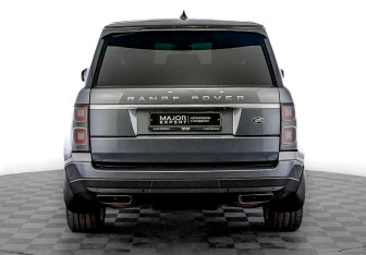 Подержанный автомобиль Land Rover Range Rover 2021 года (6 фото)