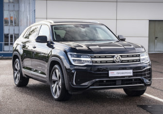 Подержанный автомобиль Volkswagen Teramont 2023 года (3 фото)