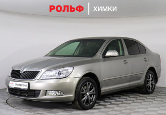 Подержанный автомобиль Skoda Octavia Liftback 2009 года (1 фото)