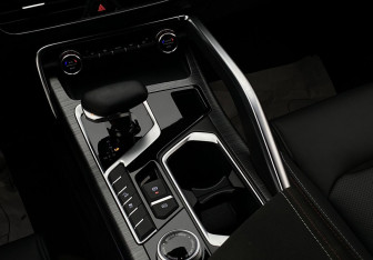 Подержанный автомобиль Knewstar 001 2024 года (14 фото)