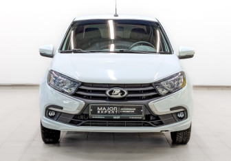 Подержанный автомобиль LADA (ВАЗ) Granta Sedan 2023 года (2 фото)
