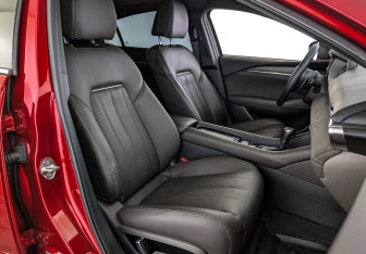 Подержанный автомобиль Mazda 6 Sedan 2023 года (23 фото)