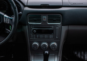 Подержанный автомобиль Subaru Forester Suv 2006 года (14 фото)