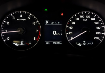 Подержанный автомобиль Hyundai Creta 2018 года (13 фото)