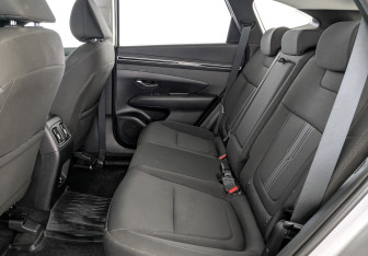 Подержанный автомобиль Hyundai Tucson 2021 года (18 фото)