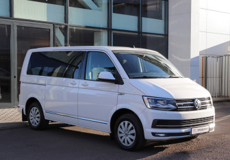 Подержанный автомобиль Volkswagen Caravelle 2019 года (3 фото)