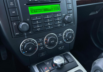 Подержанный автомобиль Land Rover Freelander 2008 года (14 фото)