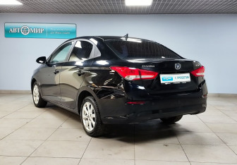 Подержанный автомобиль Changan Alsvin 2023 года (7 фото)