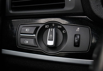 Подержанный автомобиль BMW X3 2017 года (20 фото)