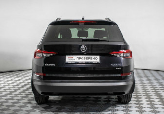 Подержанный автомобиль Skoda Kodiaq 2017 года (6 фото)