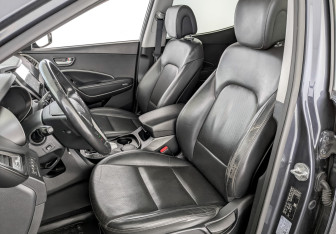 Подержанный автомобиль Hyundai Santa Fe 2015 года (20 фото)