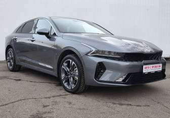 Новый Kia K5 2025 (3 фото)