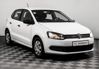 Подержанный автомобиль Volkswagen Polo Hatchback 2010 года (3 фото)