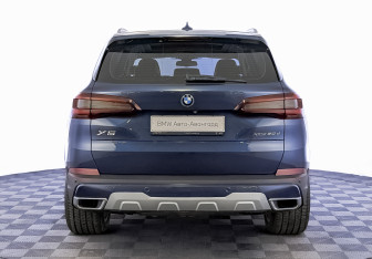 Подержанный автомобиль BMW X5 2020 года (6 фото)