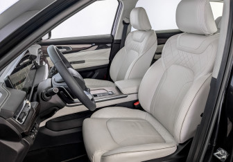 Подержанный автомобиль Exeed VX 2022 года (20 фото)