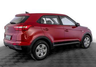 Подержанный автомобиль Hyundai Creta 2019 года (5 фото)