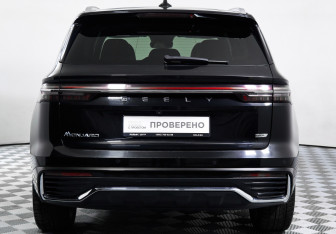 Подержанный автомобиль Geely Monjaro 2023 года (6 фото)