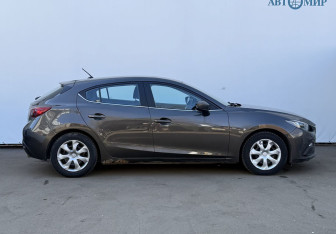 Подержанный автомобиль Mazda 3 Hatchback 2013 года (4 фото)