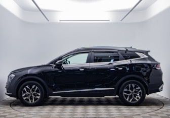 Подержанный автомобиль Kia Sportage 2024 года (8 фото)