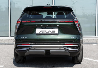 Новый Geely Atlas 2025 (11 фото)
