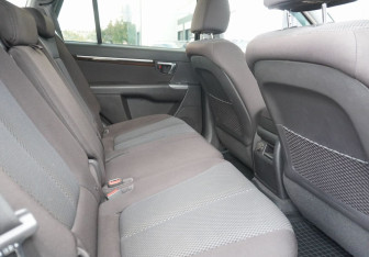 Подержанный автомобиль Hyundai Santa Fe 2012 года (10 фото)