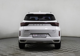 Подержанный автомобиль Exeed LX 2022 года (6 фото)