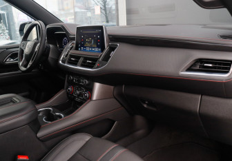 Подержанный автомобиль Chevrolet Tahoe 2024 года (9 фото)