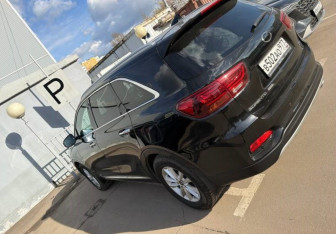 Подержанный автомобиль Kia Sorento 2019 года (6 фото)