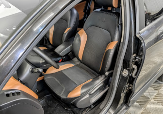 Подержанный автомобиль LADA (ВАЗ) XRAY 2019 года (21 фото)