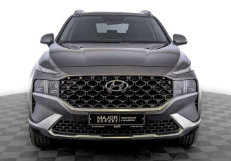 Подержанный автомобиль Hyundai Santa Fe 2023 года (2 фото)