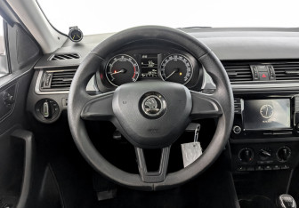 Подержанный автомобиль Skoda Rapid Liftback 2019 года (21 фото)