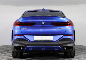 Подержанный автомобиль BMW X6 2020 года (4 фото)