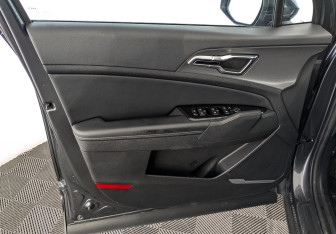 Подержанный автомобиль Kia Sportage 2024 года (19 фото)