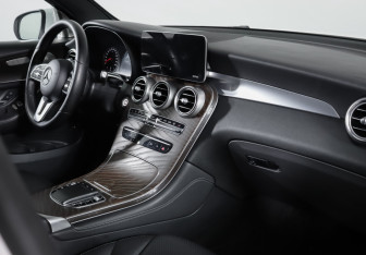 Подержанный автомобиль Mercedes-Benz GLC Coupe 2020 года (9 фото)