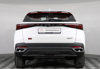 Подержанный автомобиль Omoda C5 2022 года (6 фото)