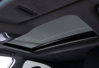 Подержанный автомобиль Lexus LS 2010 года (17 фото)