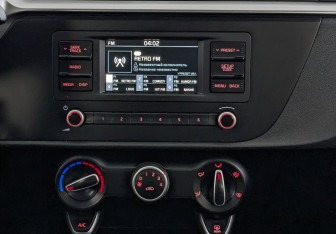 Подержанный автомобиль Kia Rio Hatchback 2021 года (16 фото)