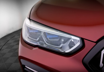 Подержанный автомобиль BMW X6 2021 года (17 фото)