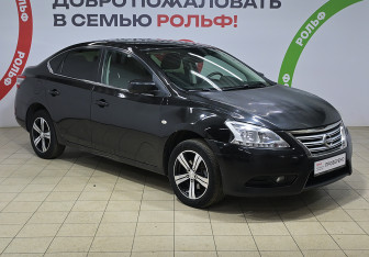 Подержанный автомобиль Nissan Sentra Sedan 2015 года (3 фото)