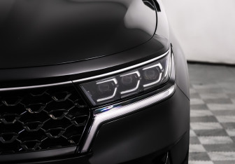 Подержанный автомобиль Kia Sorento 2022 года (16 фото)