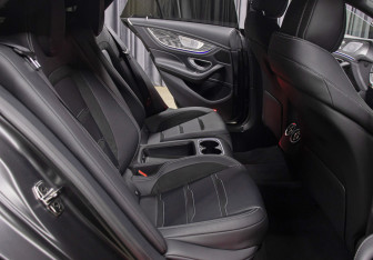 Подержанный автомобиль Mercedes-Benz AMG GT Liftback 2020 года (12 фото)