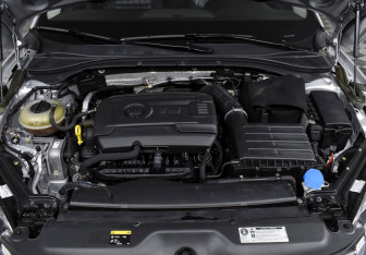 Подержанный автомобиль Skoda Superb Liftback 2016 года (13 фото)