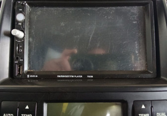 Подержанный автомобиль Kia Carnival 2007 года (14 фото)