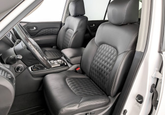 Подержанный автомобиль Infiniti QX80 2021 года (20 фото)