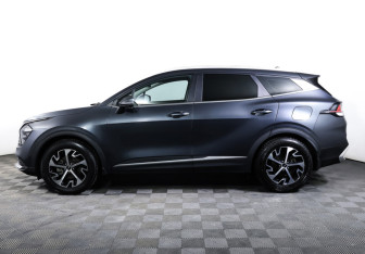 Подержанный автомобиль Kia Sportage 2022 года (8 фото)